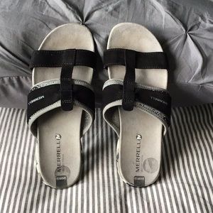 Merrill Size 10 black slip on sandals EUC